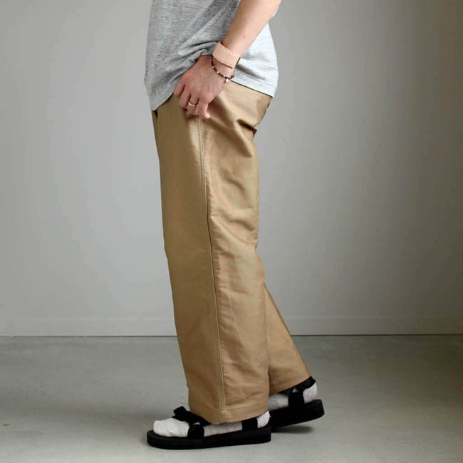 AURALEE オーラリー FINX MOLESKIN WIDE PANTS - スラックス