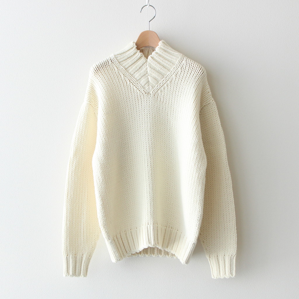 AURALEE | オーラリー [ SUPER FINE WOOL AIRY KNIT V-NECK P/O #WHITE ...