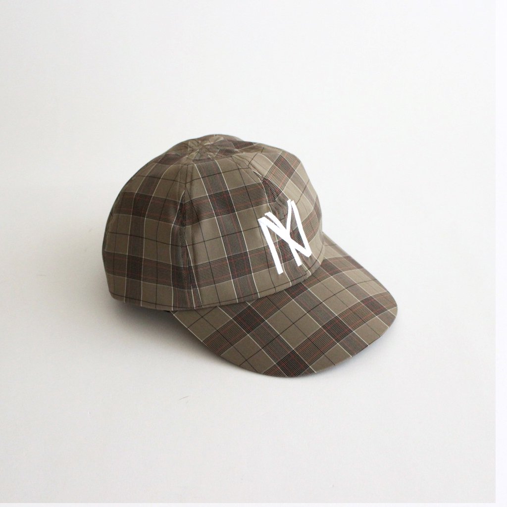 COMESANDGOES | カムズアンドゴーズ [ BLACK YANKEES CHECK CAP #BEIGE