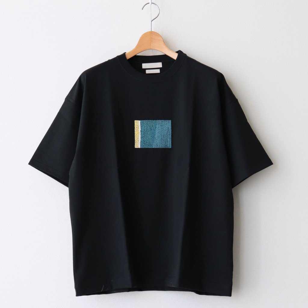 EMBROIDERED T-SHIRT #BLACK [YK23SS0486CS] – 着楽（チャクラ/ciacura）